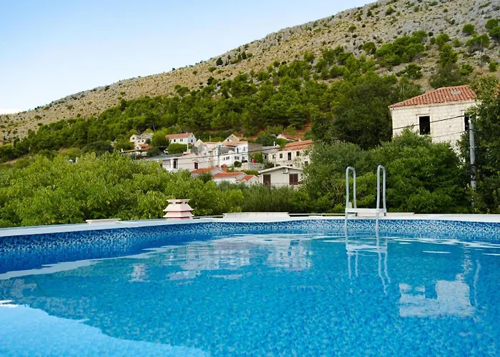 Villa Mime Krilo