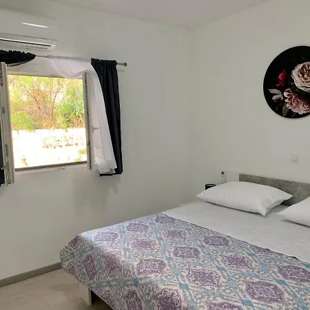 Mime Villa